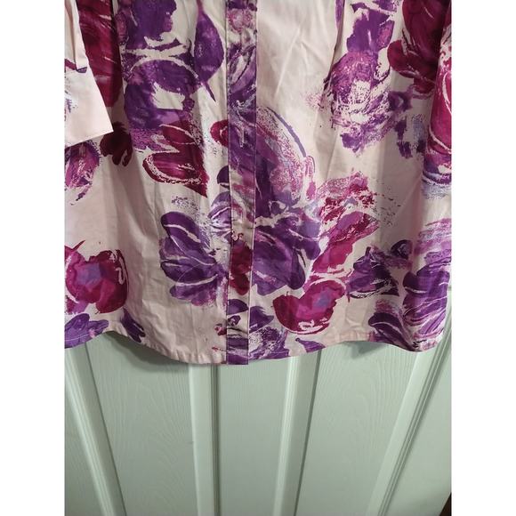 Basic Editions Woman 1X Shirt V Neck Pink Purple Button Floral 3/4 Sleeve - Picture 6 of 9